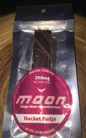 Rocket Fudge Moon Bars – Mega Dose Chocolate Bars (250mg THC) Buy Rocket Fudge Moon Bars